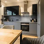 Apartment Heaven House Penthousewohnung Sterngucker Mit Whirlpool