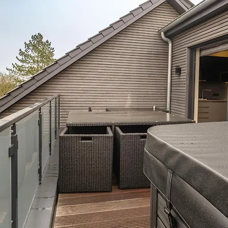 Heaven House Penthousewohnung Sterngucker Mit Whirlpool *